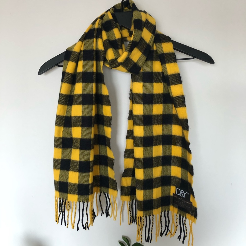 D&Y SofterThanCashmere Scarf - Picture 8 of 10